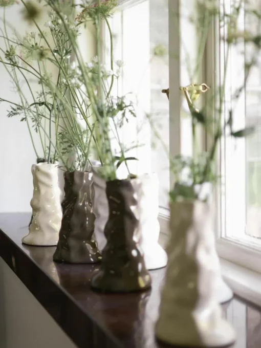 Vase Bloom aus Keramik, H 15 cm