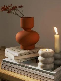 Vase Elta aus Steingut, H 16 cm