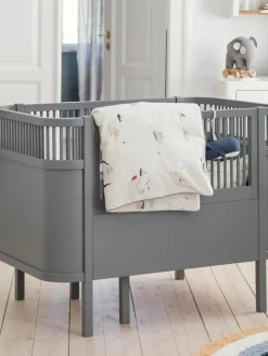 Verlängerbares Babybett Baby & Junior aus Birkenholz, 70 x 110/150 cm