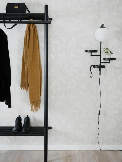 Wandgarderobe Milford aus Eichenholz