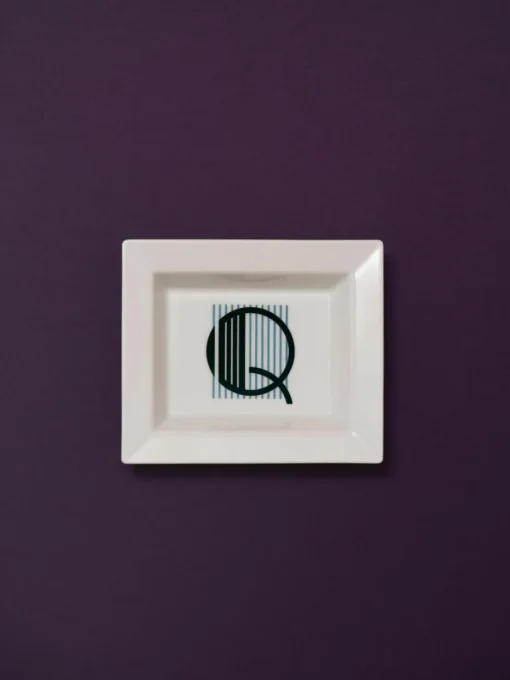 Westwing Collection x MEISSEN, handgefertigte Vide-Poche Initials mit Dekor