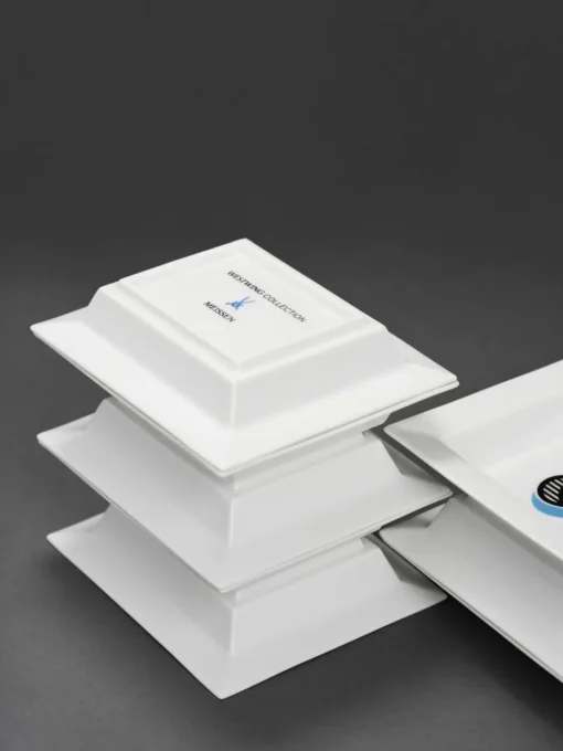 Westwing Collection x MEISSEN, handgefertigte Vide-Poche Initials mit Dekor