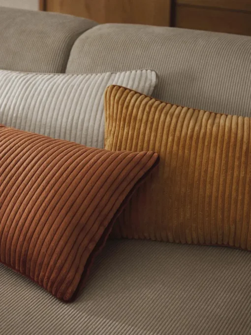 XL Kissen Kylen aus Cord