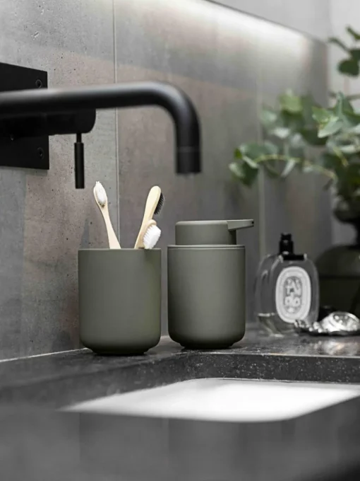 Zahnputzbecher Ume mit Soft-Touch-Oberfläche