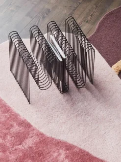 Zeitschriftenhalter Curva aus Metall