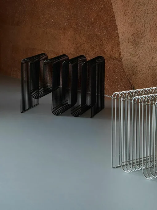 Zeitschriftenhalter Curva aus Metall