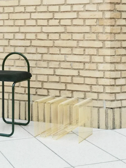 Zeitschriftenhalter Curva aus Metall